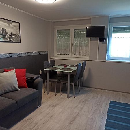Angi Apartman- nagyszerű elhelyezkedés, vendégközpontú szálláshely-szolgáltatás Harkány Exterior foto